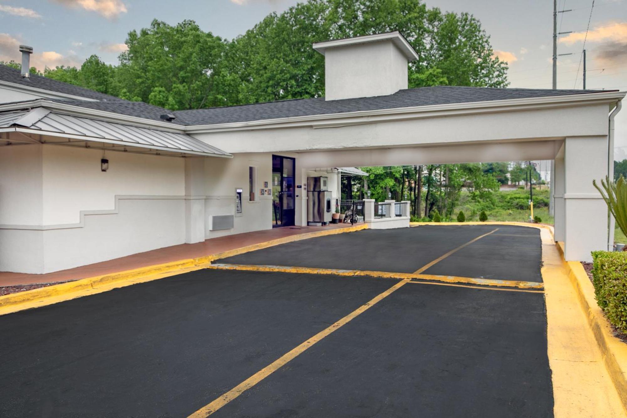 Days Inn By Wyndham Augusta Near Fort Gordon Εξωτερικό φωτογραφία